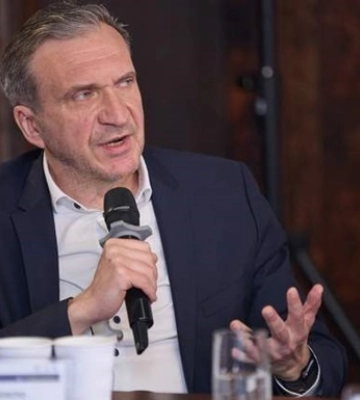 Ексміністр економіки Шеремета мобілізувався до лав Нацгвардії Ексміністр економіки Шеремета мобілізувався до лав Нацгвардії