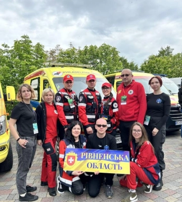 Команда рівненської "екстренки" здобула VII місце на "Карпатському медичному ралі 2025"