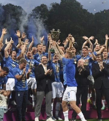 Достойное обновление эмблемы на форме Динамо после 30-го чемпионства