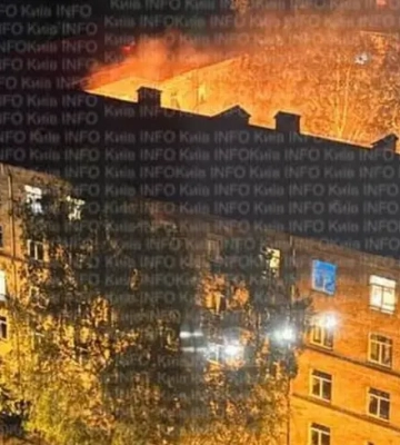 В Киеве обломки дрона упали на жилую пятиэтажку, там вспыхнул пожар - КГВА