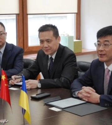 Китайська делегація в Ужгороді: нові горизонти співпраці та підтримка України