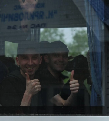 Семеро воїнів із Рівненщини сьогодні повернулися з російського полону