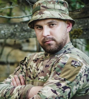 Донечка жодного разу не обіймала тата: історія бійця на позивний "Донбас", який служить у ТрО Рівненщини