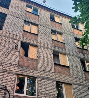 Стало відомо, скільки пошкоджених будинків і вибитих вікон у Харкові