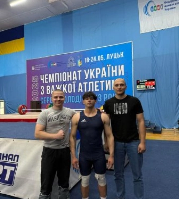 Закарпатський важкоатлет став Майстром спорту України!