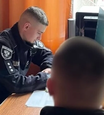 Кинув боєприпас у парк: що відомо про вибух у Ніжині
