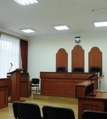 На Тернопільщині судитимуть банду продавців автівок, ввезених як гуманітарна допомога