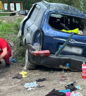 На Харківщині в ДТП загинули трирічна дівчинка та 45-річна жінка, водій їхнього авто покінчив життя самогубством