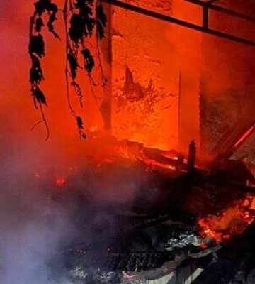Рашисти вдарили дронами по Одещину: спалахнули пожежі, є руйнування. ФОТОрепортаж