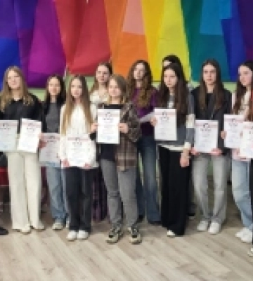 У Ковелі вихованцям дитячої художньої школи вручили нагороди конкурсів
