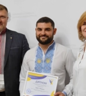 Учитель з Одещини увійшов до ТОП-10 найкращих педагогів України