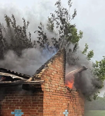Рашисти вдарили касетним боєприпасом по Сумщині: загинула жінка, є поранена. ФОТО