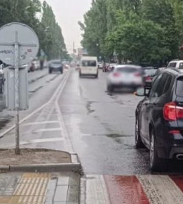 Жінка на BMW збила 13-річного хлопця на пішохідному переході в Одесі: деталі