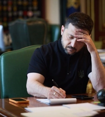 Зеленский дал поручение по дронам и баллистике