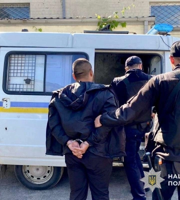 В Днепре задержали мужчину, который «обнулил» чужой счет на 600 тысяч гривен В Днепре задержали мужчину, который «обнулил» чужой счет на 600 тысяч гривен