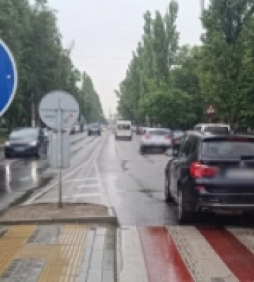 В Одесі автомобіль збив підлітка на пішоходному переході