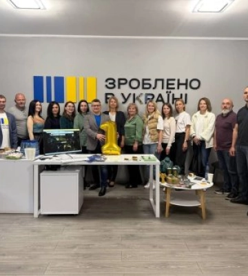 "Зроблено в Україні": річниця, що надихає – в Ужгороді відзначили рік роботи офісу підтримки підприємців
