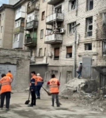 У Миколаєві продовжують роботи по ліквідації наслідків обстрілу