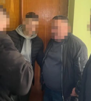 На Хмельниччині викрили посадовця, який за $5000 обіцяв оформити фіктивну інвалідність