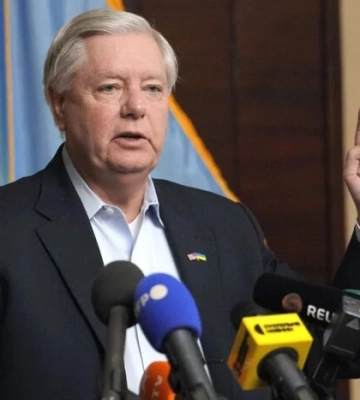 Сенатор США емоційно звернувся до росіян