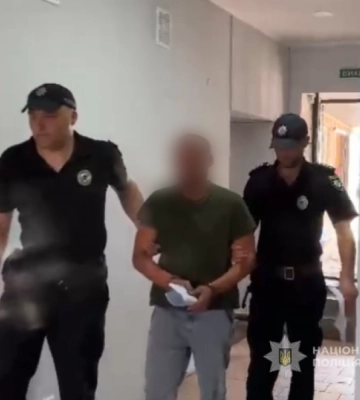 На Одещині чоловік вбив жінку, а потім обікрав її