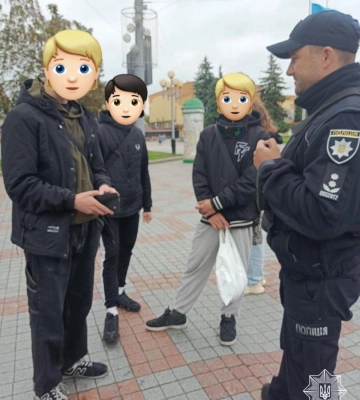 У центрі Рівного юнак згубив гаманець з грошима та документами