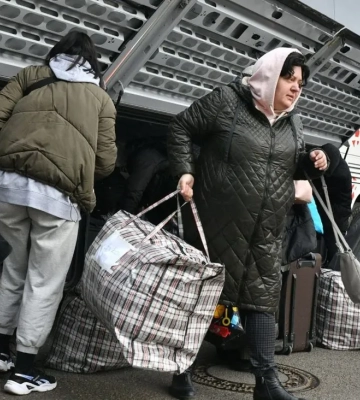 Кількість біженців у Німеччині досягла рекордно високого рівня: третина – українці