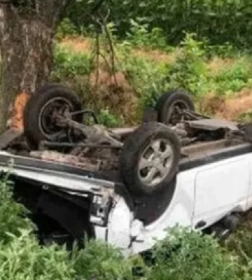 Мама й дитина в лікарні: на Волині злетів у кювет легковик із пасажирами