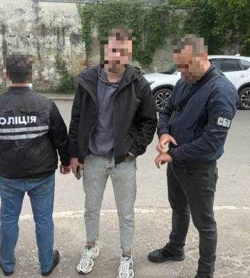 У Львові викрили керівника громадської організації, який за $10000 обіцяв допомогти з фейковою інвалідністю