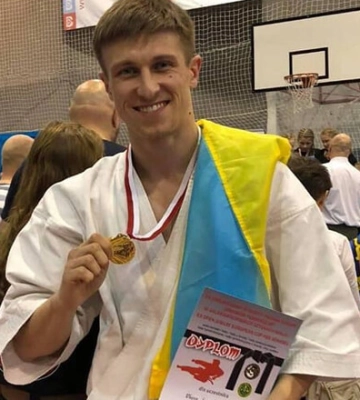 Склоним головы. Чемпион мира по рукопашному бою погиб на Луганщине