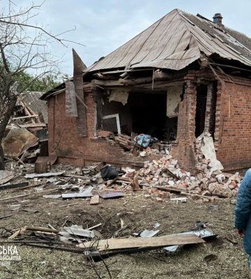 Атака "шахедів" на Сумщину: загинув чоловік, зруйновано будинки. ФОТОрепортаж