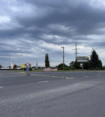 Водіїв попереджають про зміни в русі при в’їзді у Мукачево