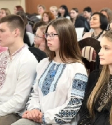 У Рівному відзначили школярів і педагогів за перемоги в олімпіадах і конкурсах