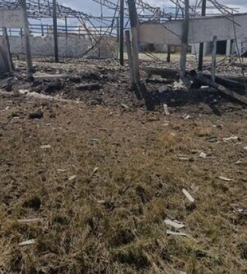 Окупанти вдарили по фермерському господарству на Миколаївщині, одна людина загинула. ФОТО