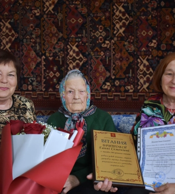 100-річний ювілей відзначила мешканка Конотопа Ганна Бритова
