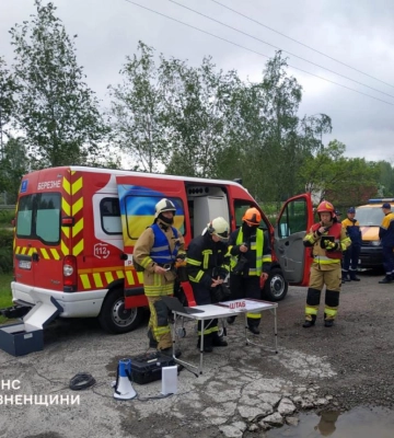 В одному із готелів Рівненського району рятувальники провели пожежно-тактичні навчання