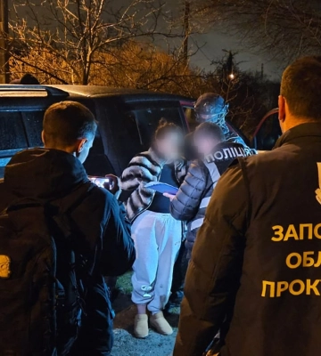 Замовила вбивство колишнього чоловіка та його родичів - на Запоріжжі судитимуть жінку