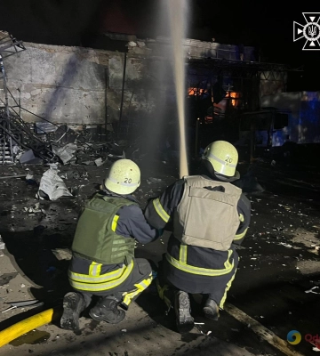 В Одесской области российские «шахеды» разбомбили склад «Новой почты»