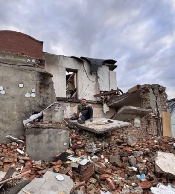 У Мархалівці через атаку росіян вщент зруйновано будинок гендиректора одного з телеканалів