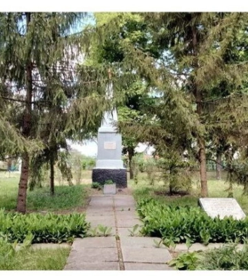У Змієві знесли меморіал жертвам Громадянської війни