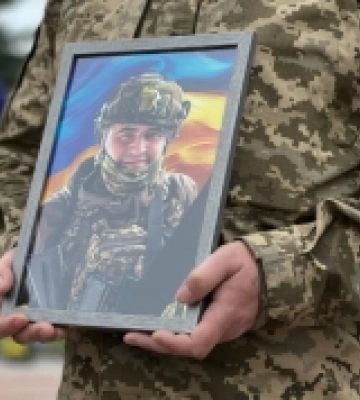 «На Щиті»: у Рівному попрощалися зі захисником Юрієм Панасюком