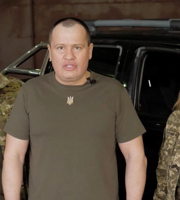 Бойцы 112 бригады ТрО Киева получили автомобиль от волонтеров "Украинской команды"