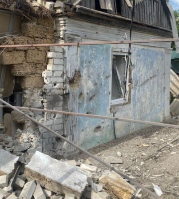 На Херсонщині унаслідок російських атак загинули три людини, ще десятеро зазнали поранень
