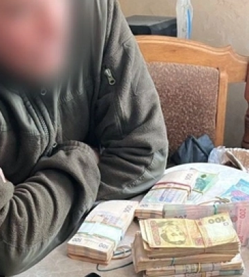 Волинянин за $15000 мав вивезти ухилянта за кордон 