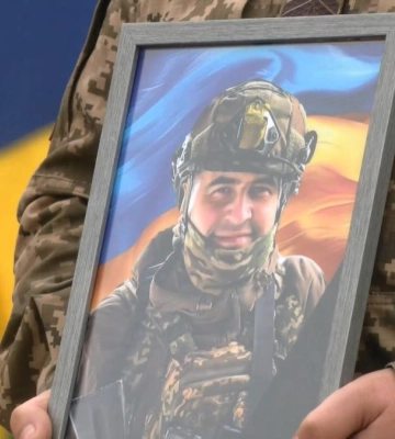 Йшов на обгін: на Волині 23-річний мотоцикліст врізався у «мерс»