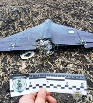 рф запустила по Украине 107 дронов и пять ракет — пострадали три области