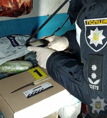 Вбивство на Одещині: чоловік зарізав співмешканку через ревнощі та отримав 7 років, - ФОТО