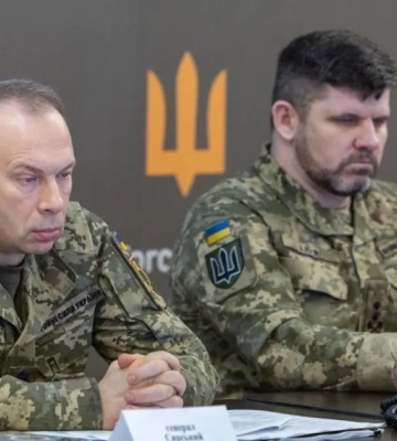 На Запорожском направлении российские войска предпринимают активные наступательные действия, — Сырский