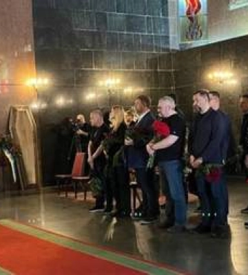 В Киеве провели в последний путь нардепа и журналиста Сергея Швеца