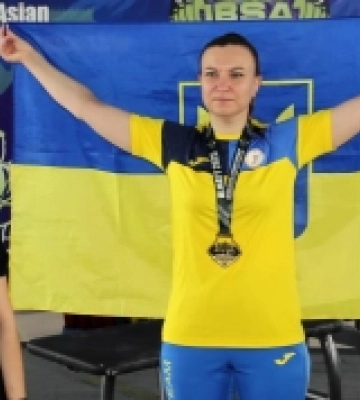 Спортсменка з Рівненщини Світлана Коробкова здобула золото першого Відкритого чемпіонату Азії з жиму лежачи